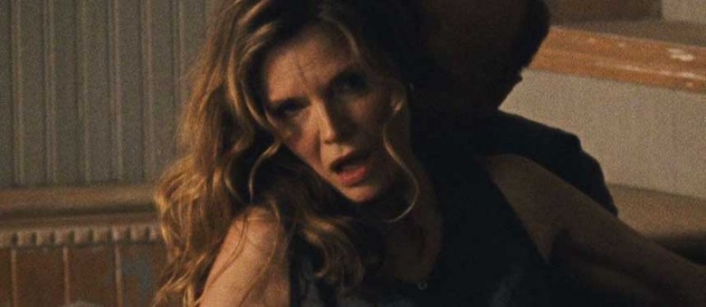 Michelle Pfeiffer - "Woman" (Anne - Mother)