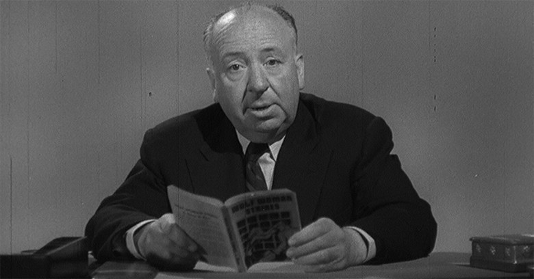 (1935) Alfred Hitchcock 39 Basamak'la başlayarak, Avrupa'da düşmanca güçlerin iktidara yükselişinden duyduğu kaygıyı yansıtan bir dizi İngiliz gerilim filmi çeker.