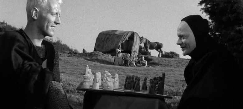 (1957) Ingmar Bergman'ın alametifarikası olmuş temaları yaşam ve ölümü ele aldığı Yedinci Mühür ve Yaban Çilekleri gösterime girer.