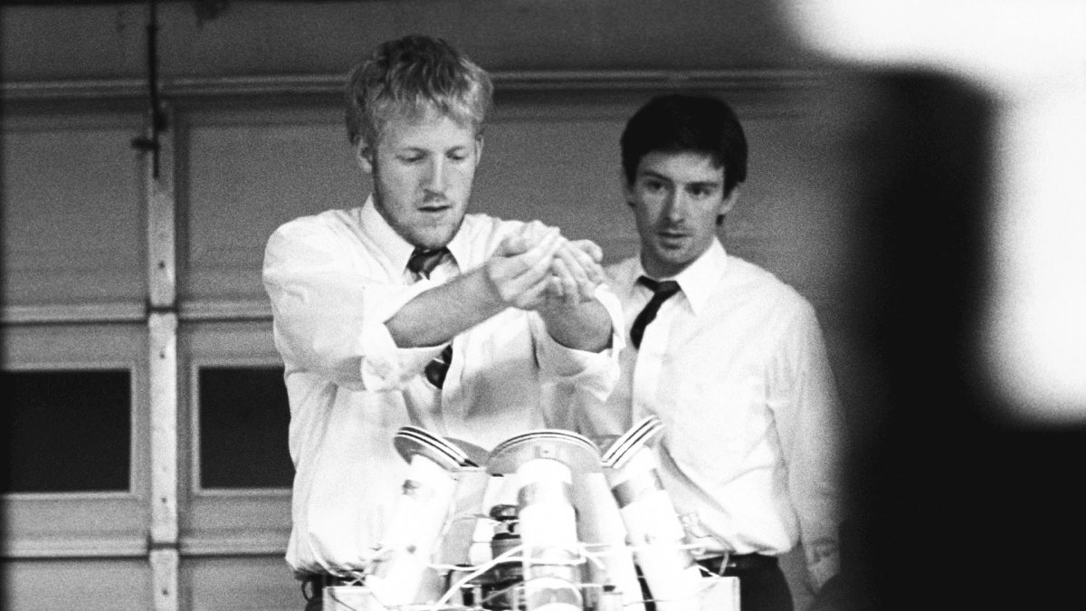 16. Primer / 2004