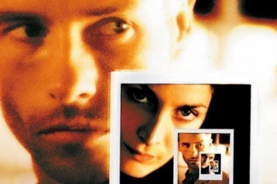 Akıl Defteri (Memento) - 2001 Film İncelemesi